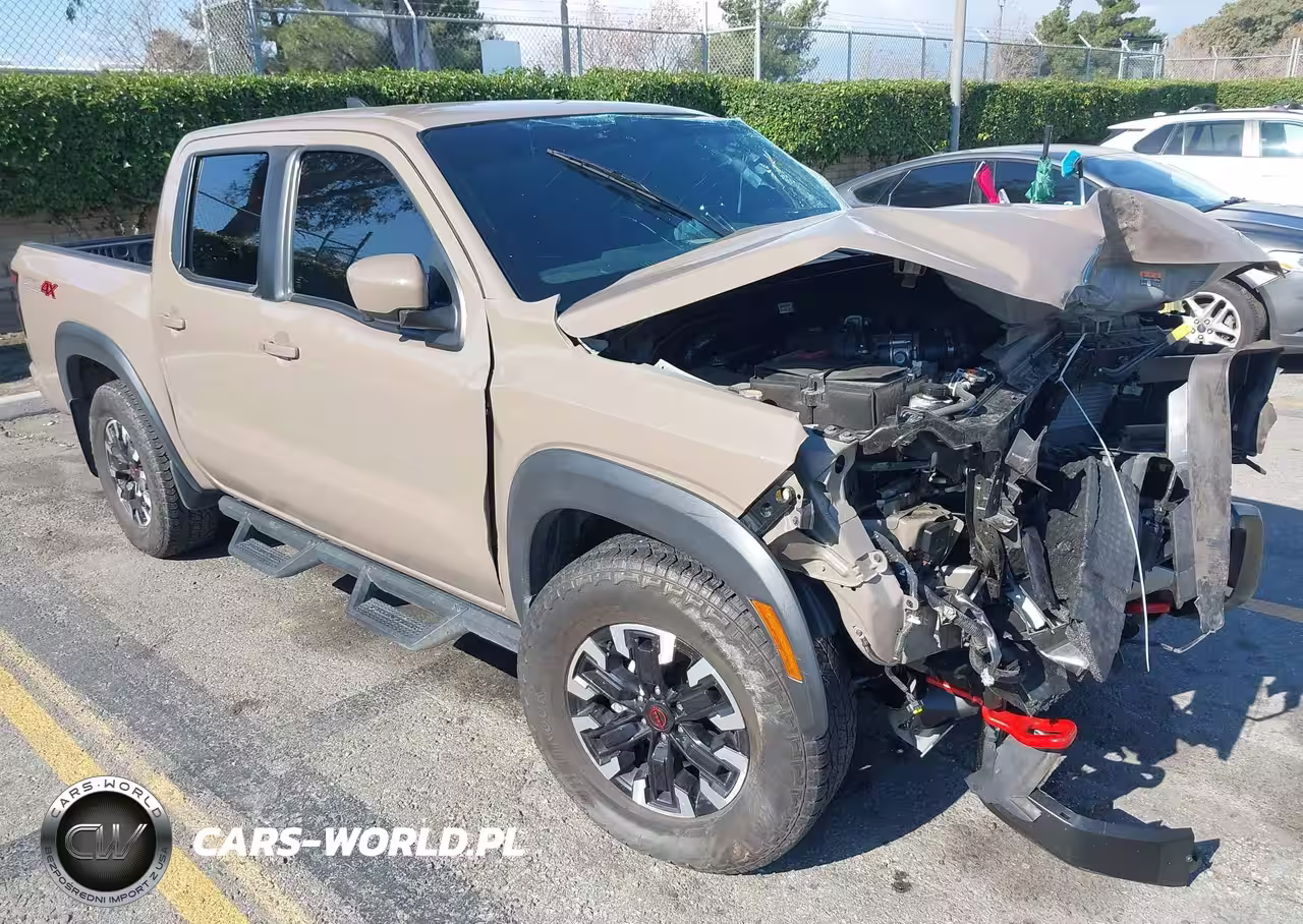 2024 Nissan Frontier Pro-4X 4X4