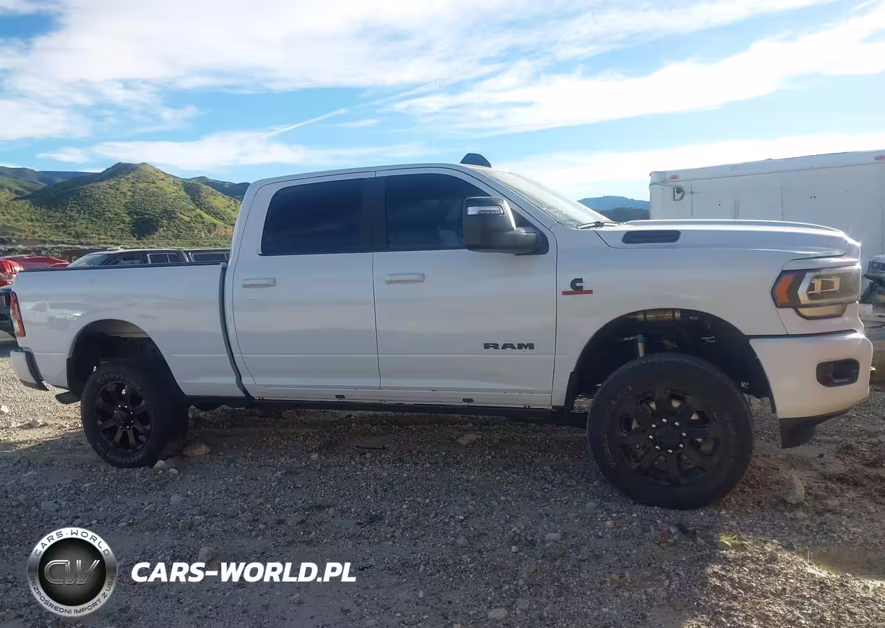 2024 Ram 2500 Big Horn 4X4 6'4 Box