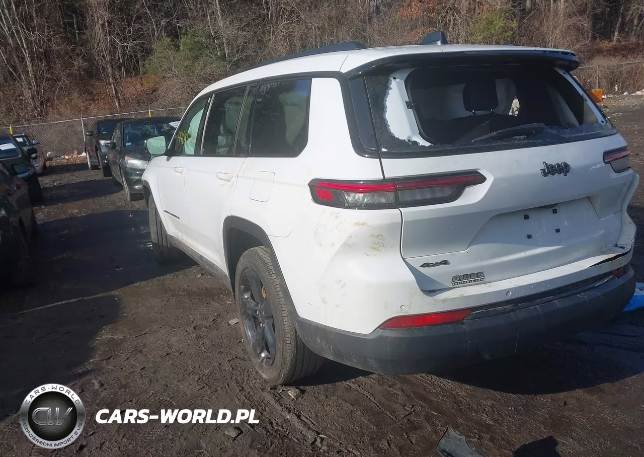 2025 Jeep Grand Cherokee L Altitude X 4X4 VIN:1C4RJKAG1S8683195 - 3