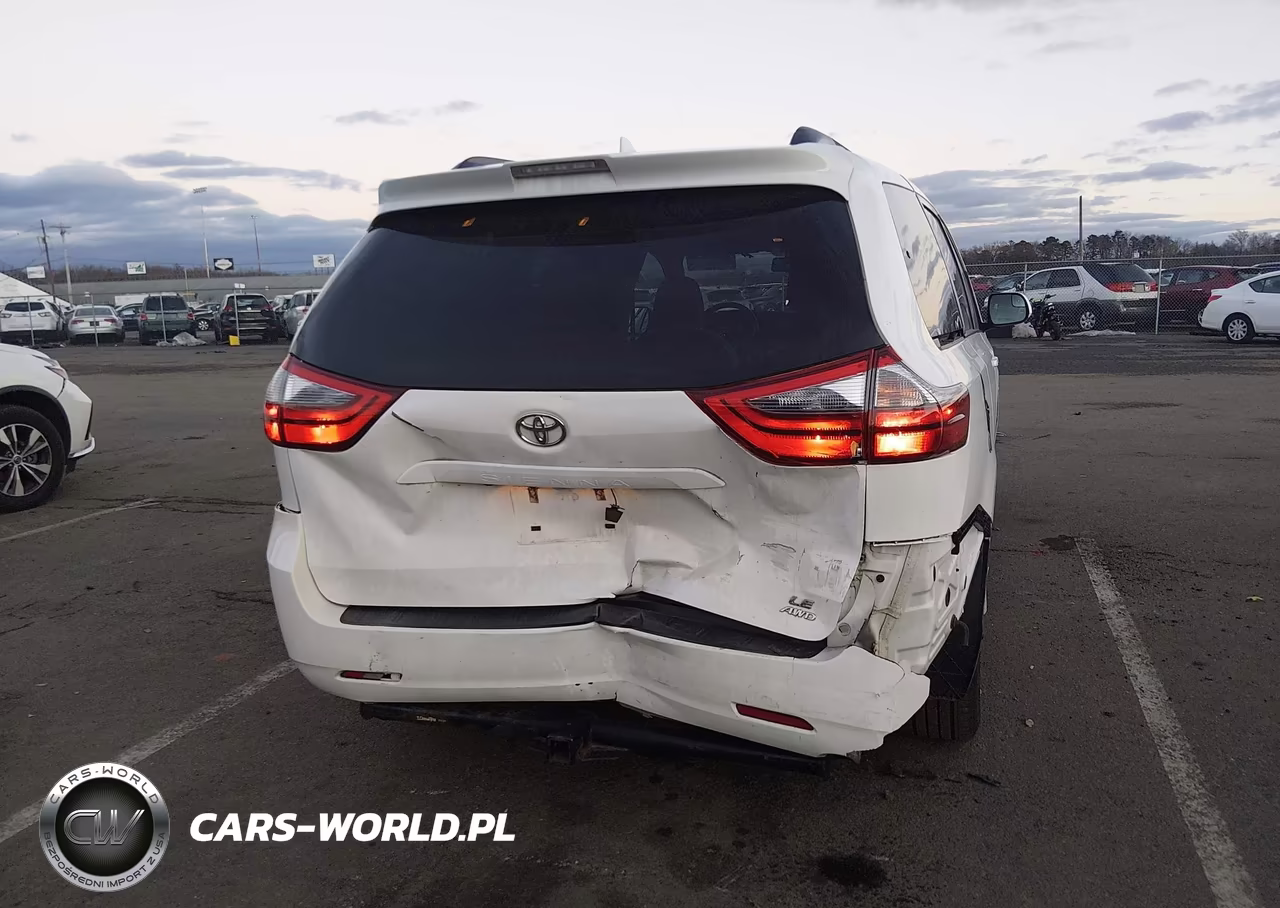 2020 Toyota Sienna Le VIN:5TDJZ3DCXLS251755 - 6