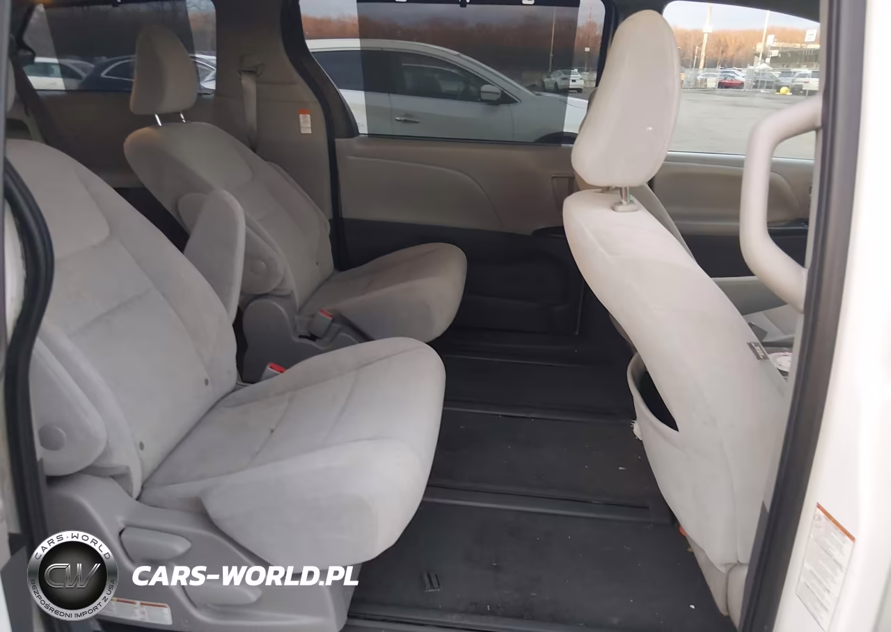 2020 Toyota Sienna Le VIN:5TDJZ3DCXLS251755 - 8