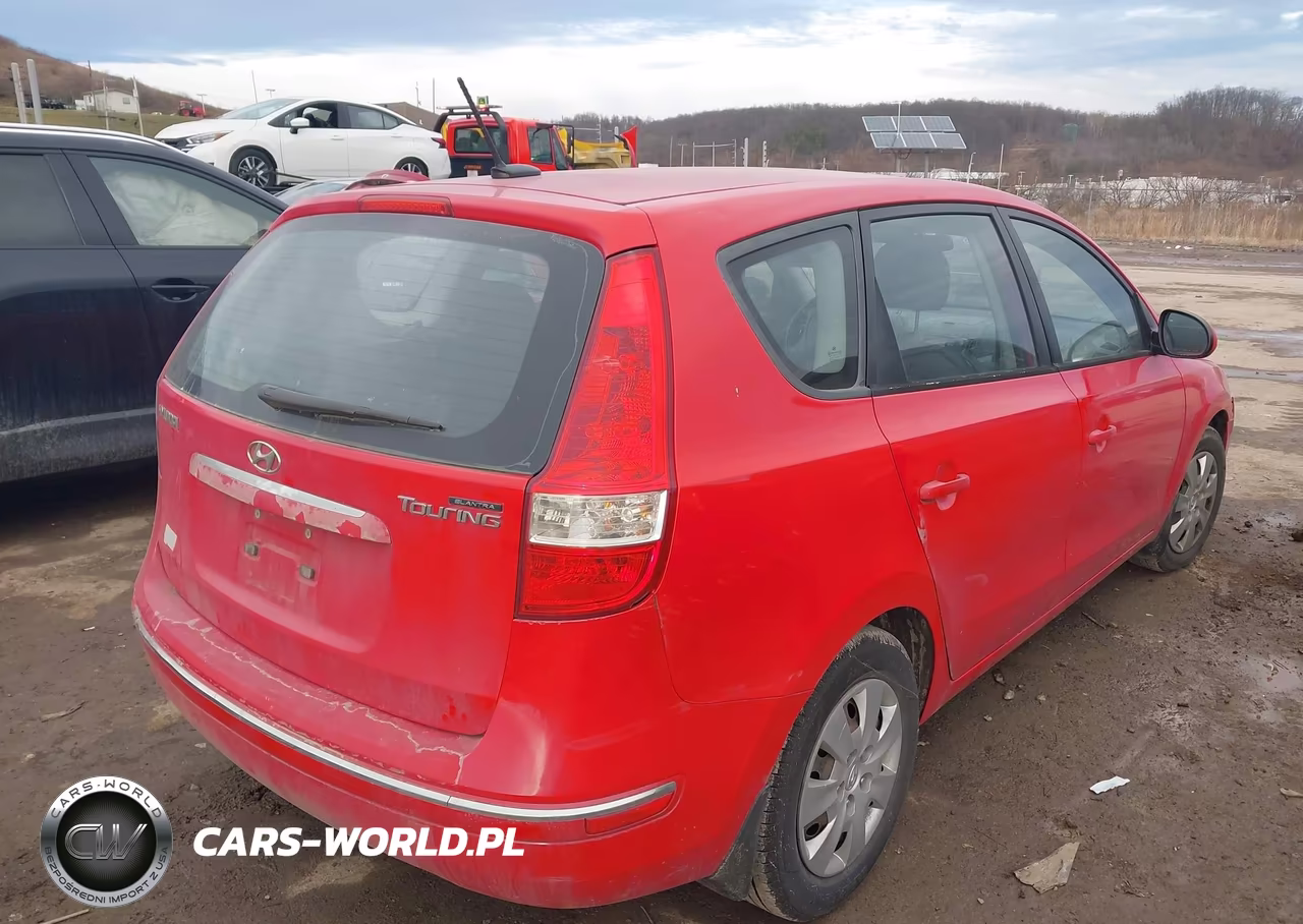 2011 Hyundai Elantra Touring Gls VIN:KMHDB8AE2BU091381 - 4