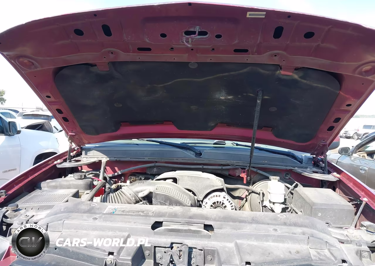 2010 Chevrolet Tahoe Lt VIN:1GNUKBE02AR142001 - 10