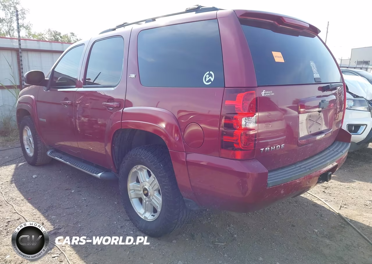 2010 Chevrolet Tahoe Lt VIN:1GNUKBE02AR142001 - 3