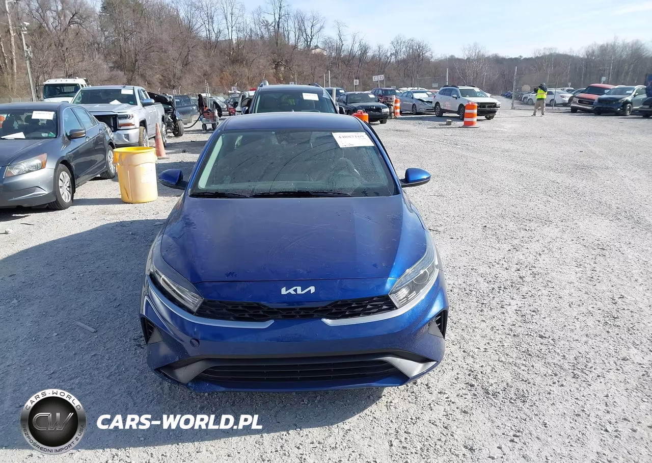 2023 Kia Forte Lxs VIN:3KPF24AD7PE519514 - 12