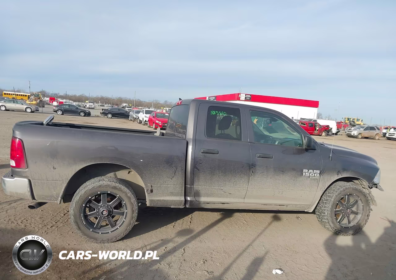 2019 Ram 1500 Classic Tradesman 4X2 6'4 Box VIN:1C6RR6FG9KS664705 - 14