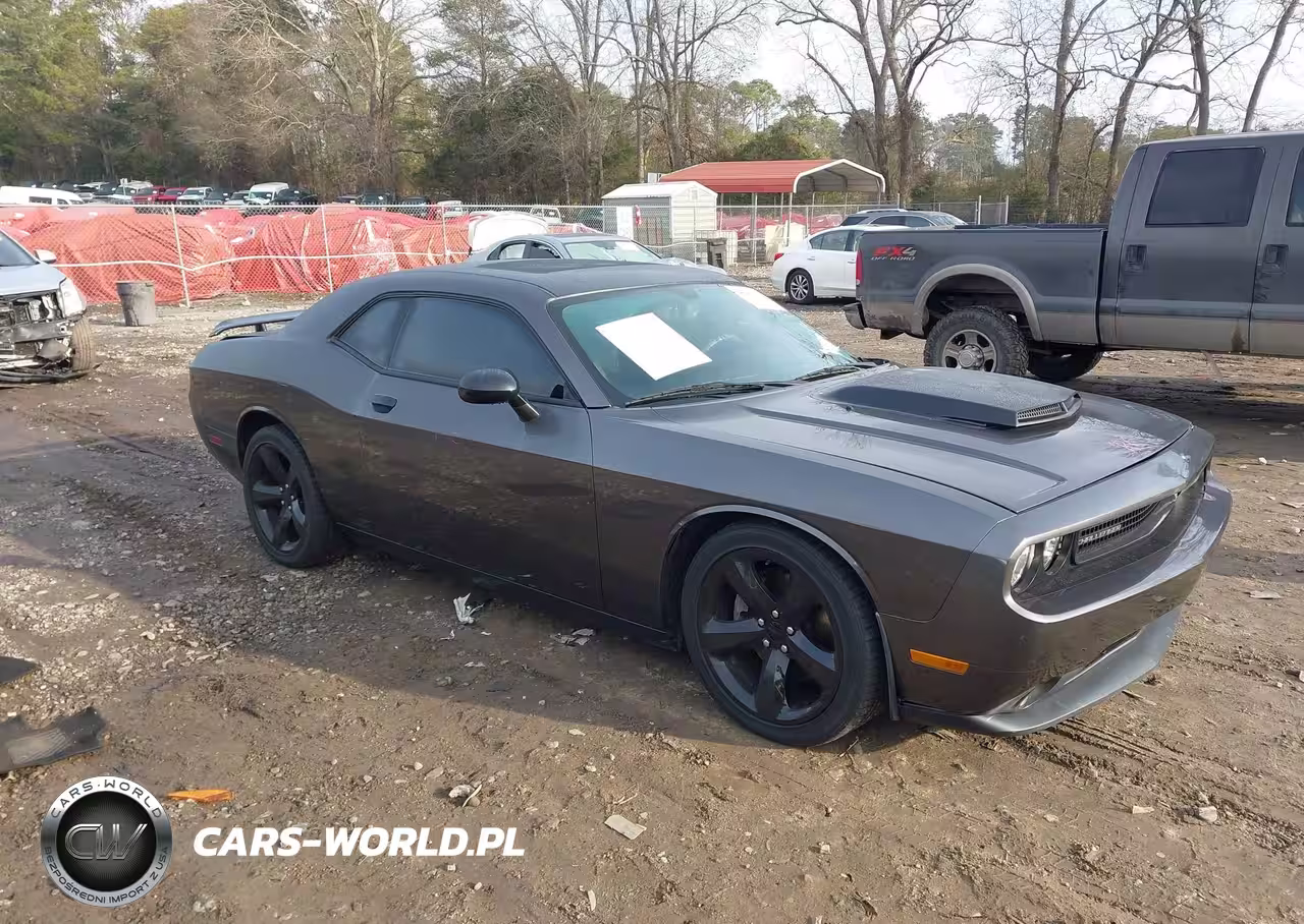 2013 Dodge Challenger R-T Plus