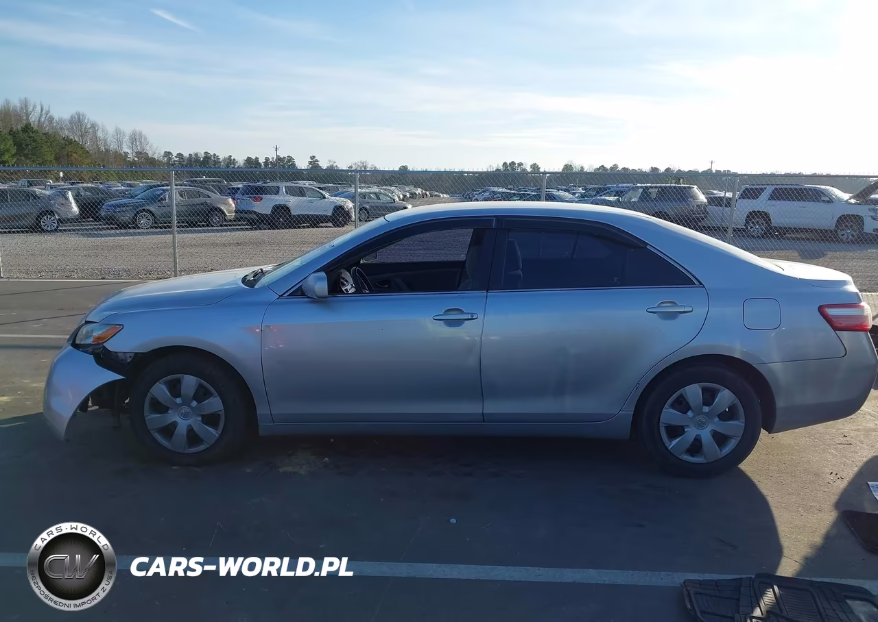 2009 Toyota Camry Le VIN:4T1BE46K49U351943 - 14