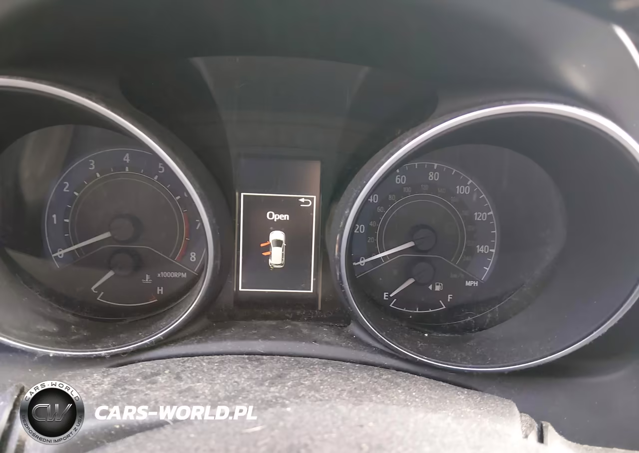 2018 Toyota Corolla Im VIN:JTNKARJE4JJ572068 - 7