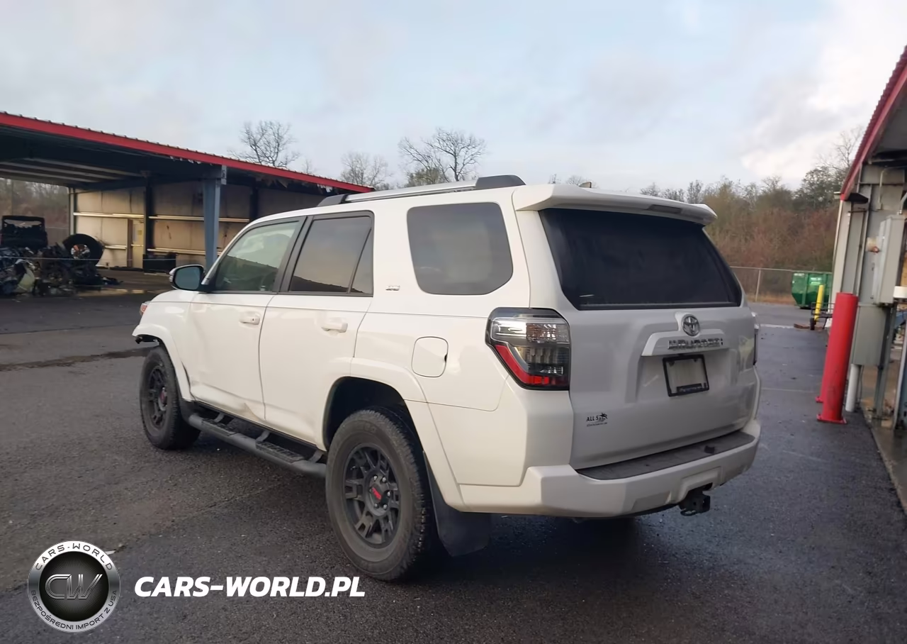 2021 Toyota 4Runner Sr5 Premium VIN:JTEFU5JR7M5232432 - 3