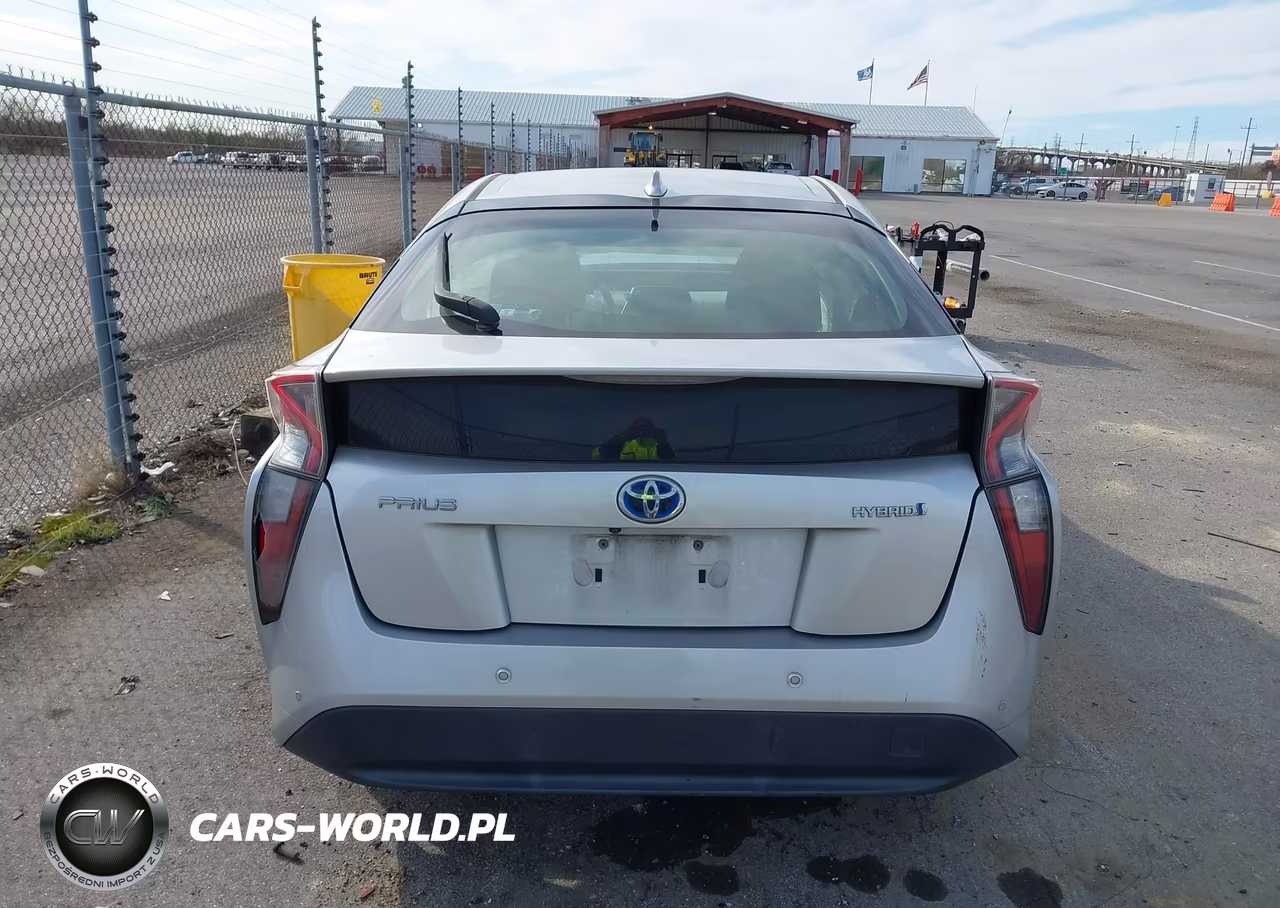 2017 Toyota Prius Two VIN:JTDKBRFUXH3574973 - 15