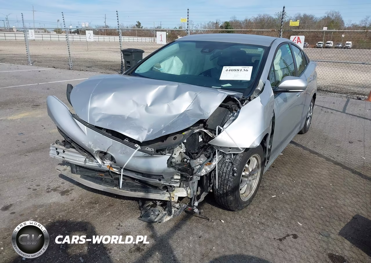 2017 Toyota Prius Two VIN:JTDKBRFUXH3574973 - 2