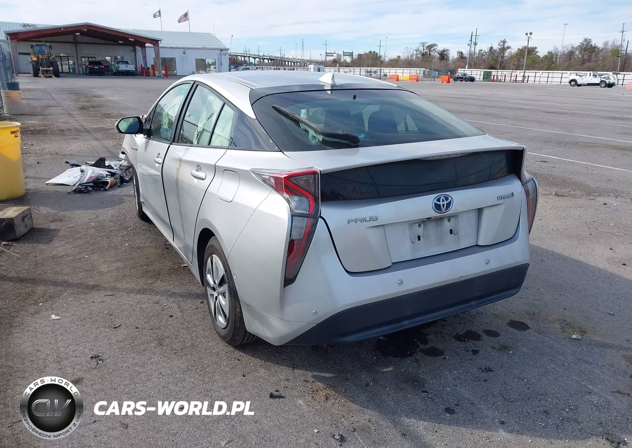 2017 Toyota Prius Two VIN:JTDKBRFUXH3574973 - 3