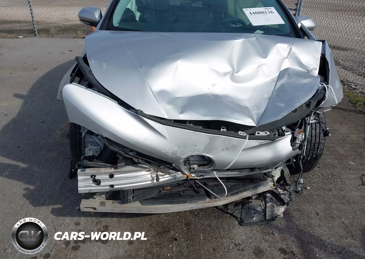 2017 Toyota Prius Two VIN:JTDKBRFUXH3574973 - 6