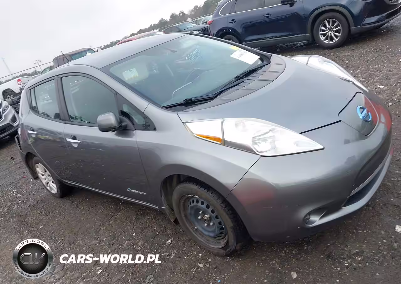 2015 Nissan Leaf S