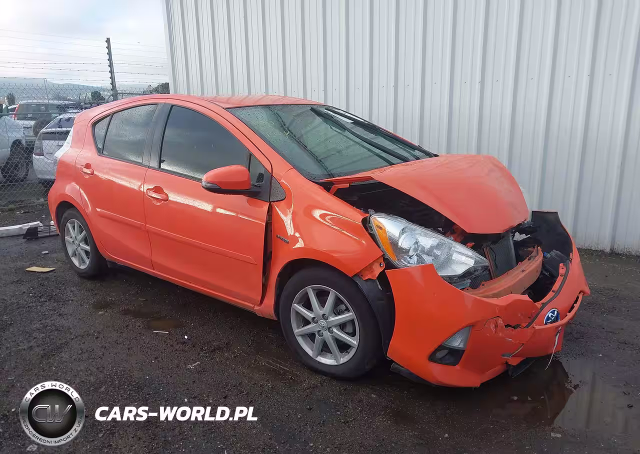 2014 Toyota Prius C Four