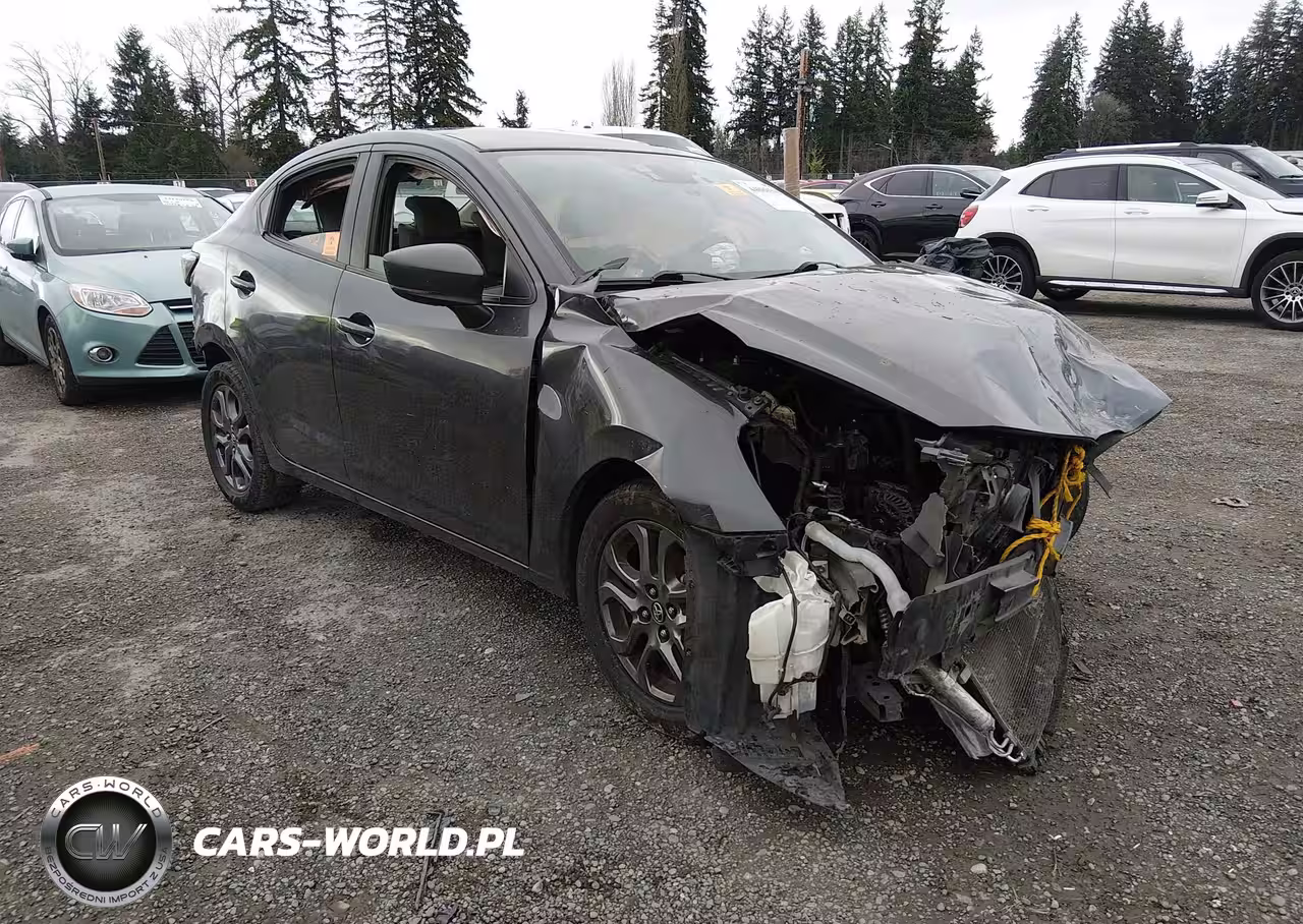 2019 Toyota Yaris Le