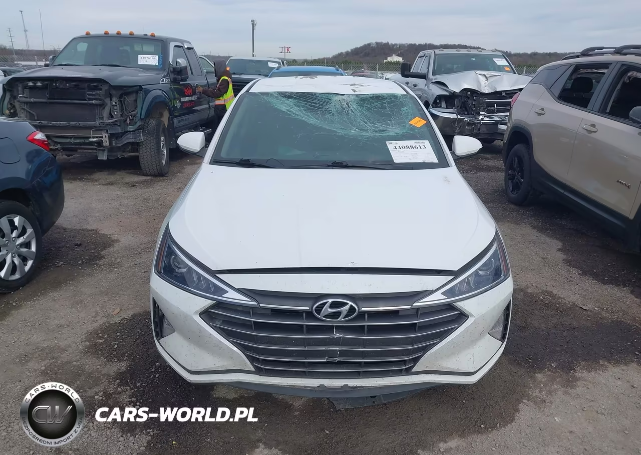 2019 Hyundai Elantra Se VIN:5NPD74LF7KH477339 - 12