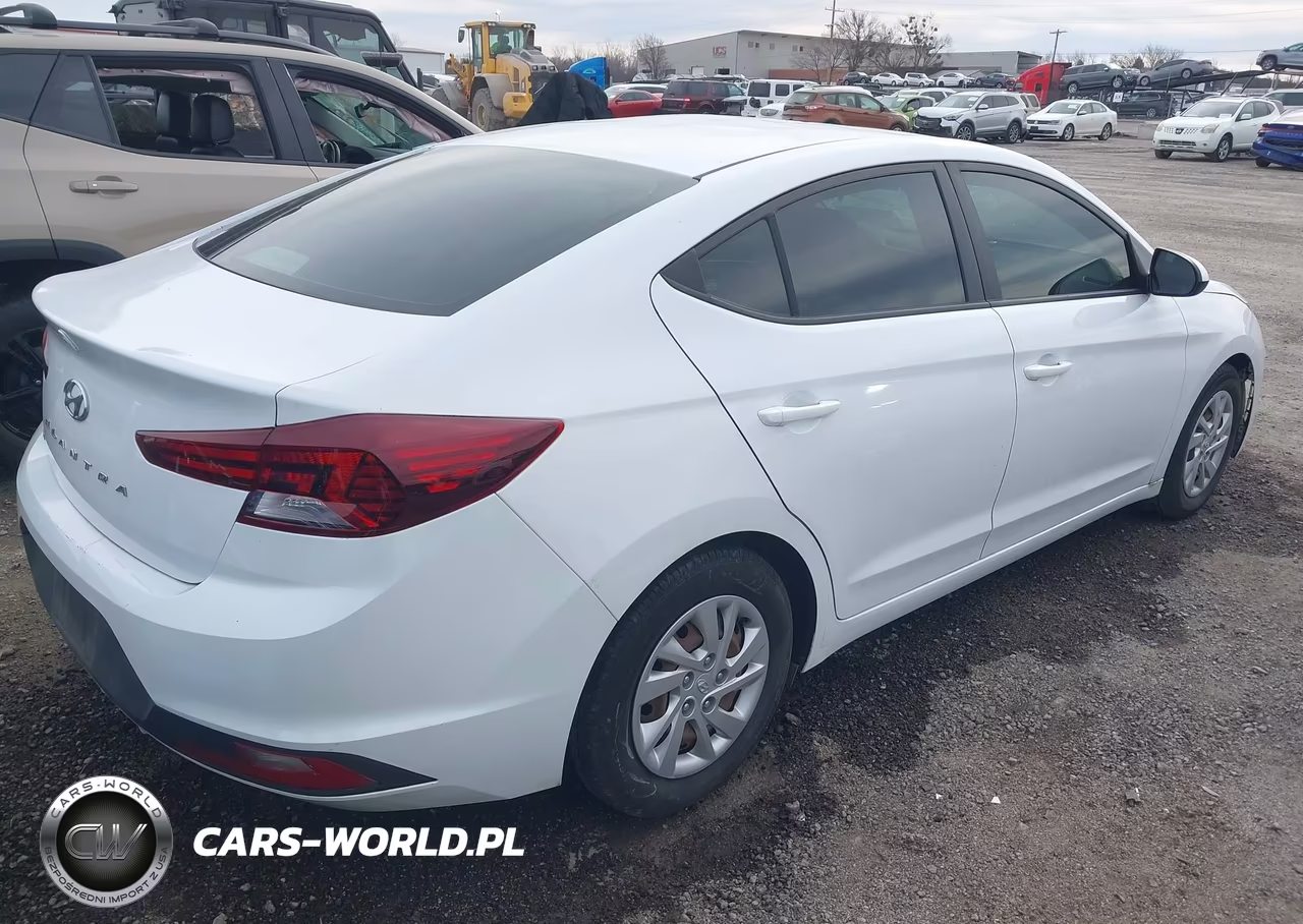 2019 Hyundai Elantra Se VIN:5NPD74LF7KH477339 - 4