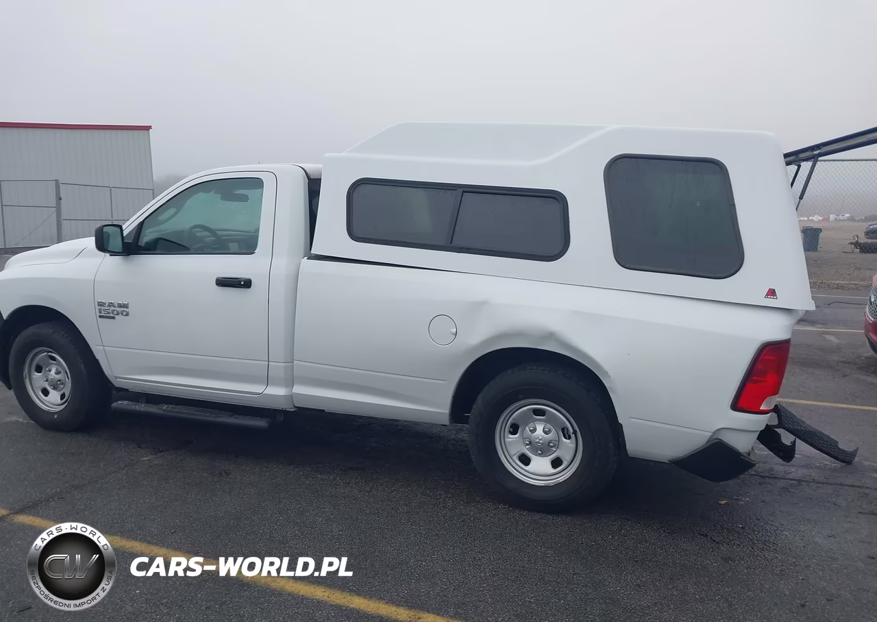 2023 Ram 1500 Classic Tradesman 4X2 8' Box VIN:3C6JR6DG4PG607522 - 3