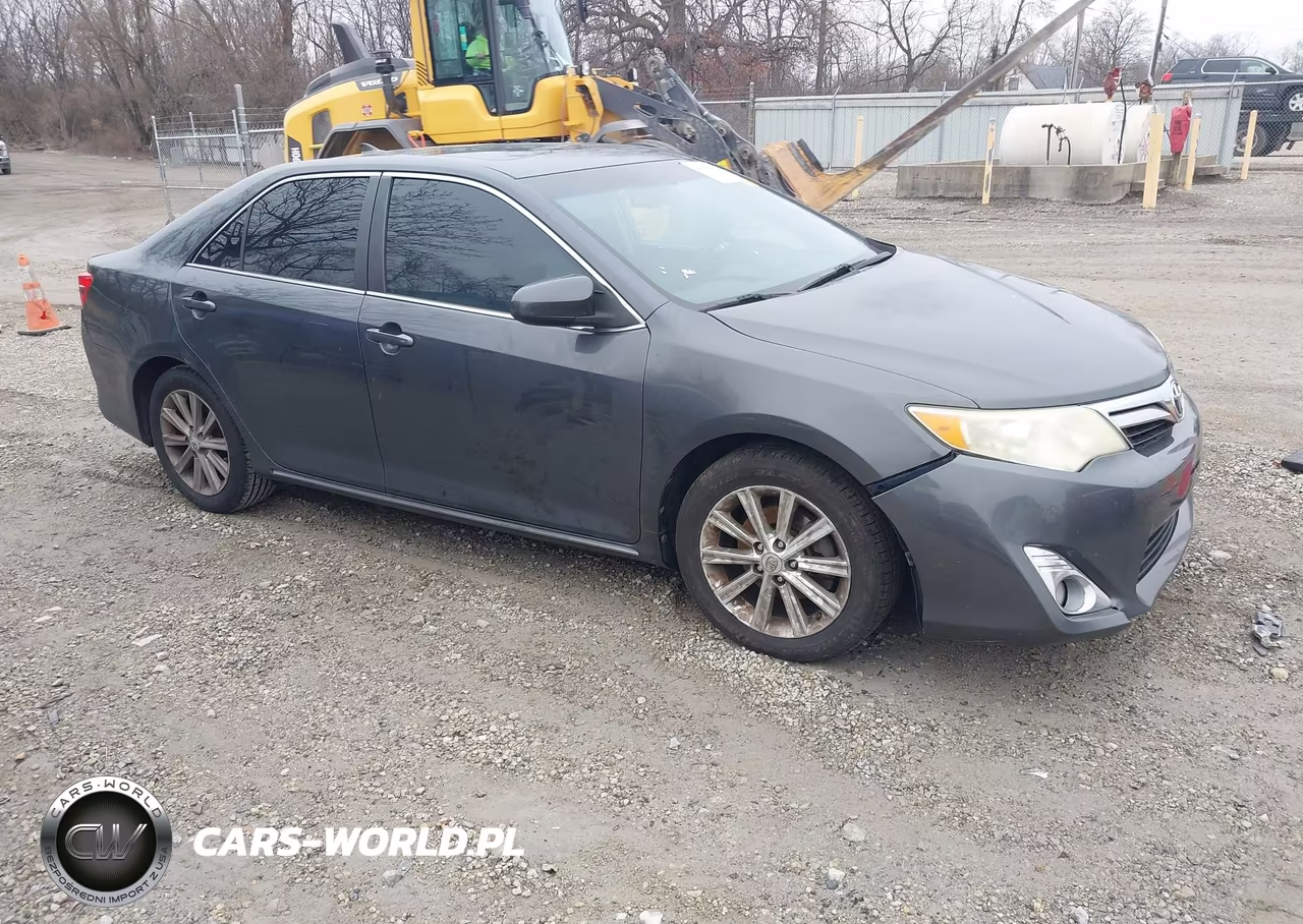 2012 Toyota Camry Xle – zdjęcie 1 z 14