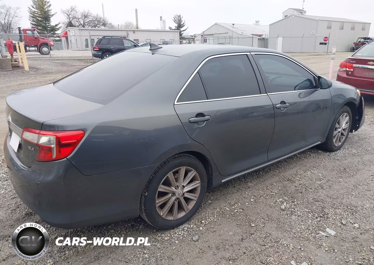 2012 Toyota Camry Xle VIN:4T1BF1FK5CU504641 - 4