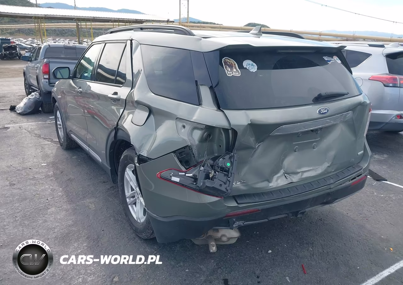 2020 Ford Explorer Xlt VIN:1FMSK7DH0LGB82740 - 3