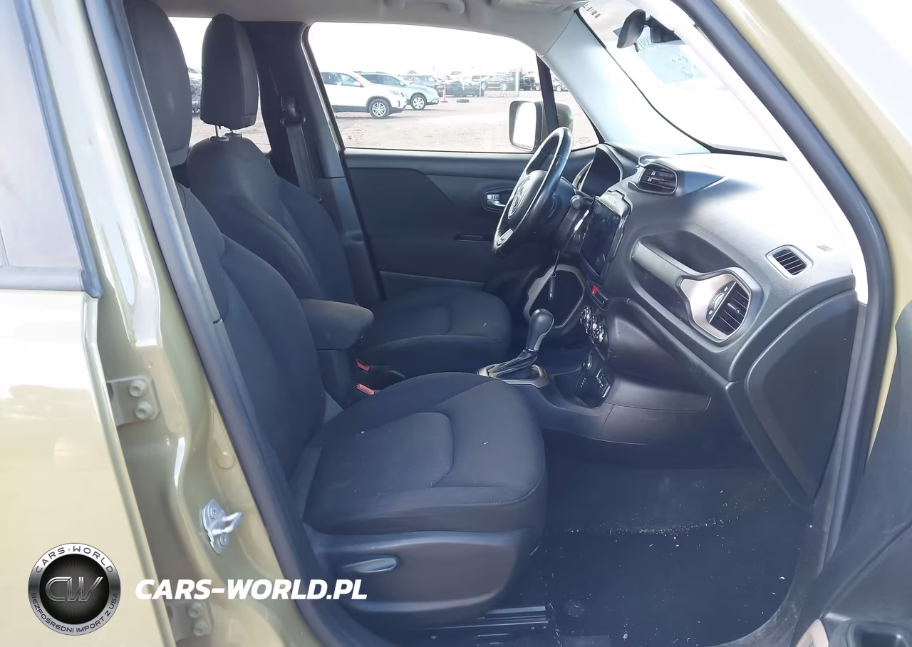 2015 Jeep Renegade Latitude VIN:ZACCJBBT0FPB63201 - 5