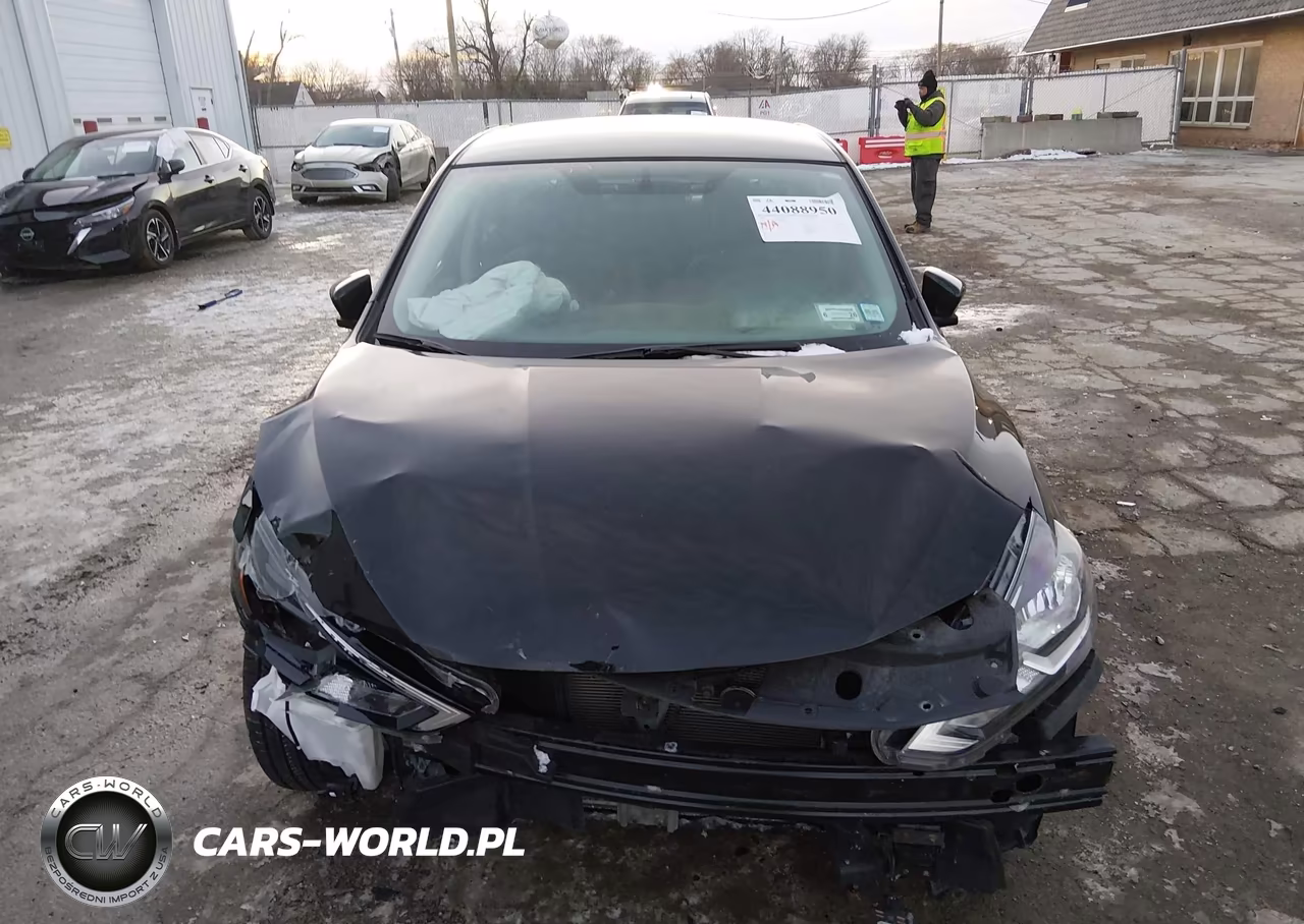2019 Nissan Sentra S VIN:3N1AB7AP9KY279186 - 12