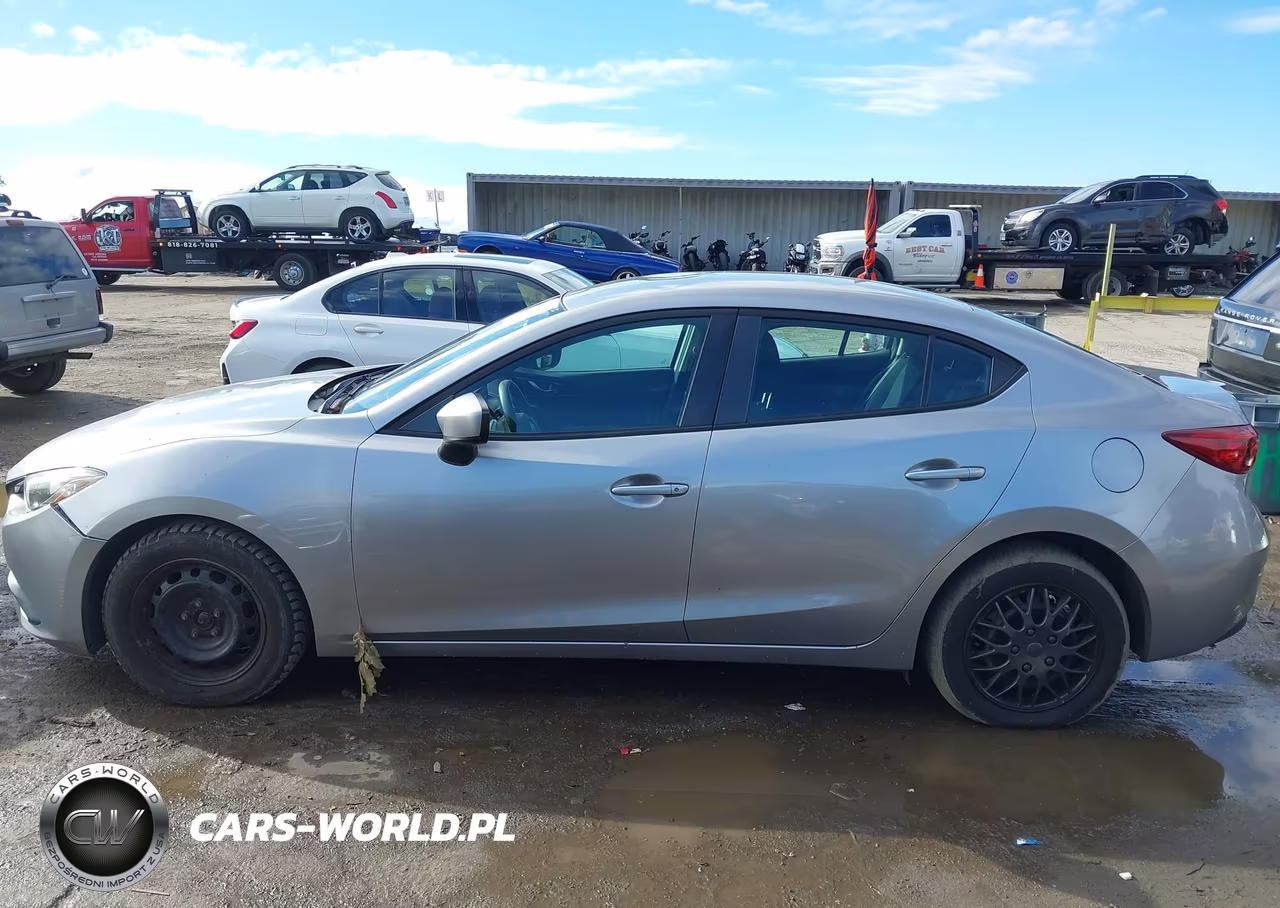 2015 Mazda Mazda3 I Sport VIN:3MZBM1U72FM231592 - 14