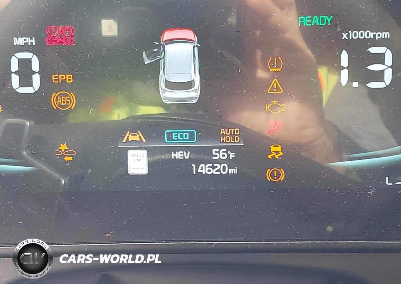 2025 Kia Sportage Plug-In Hybrid X-Line VIN:KNDPYDDH1S7253529 - 15