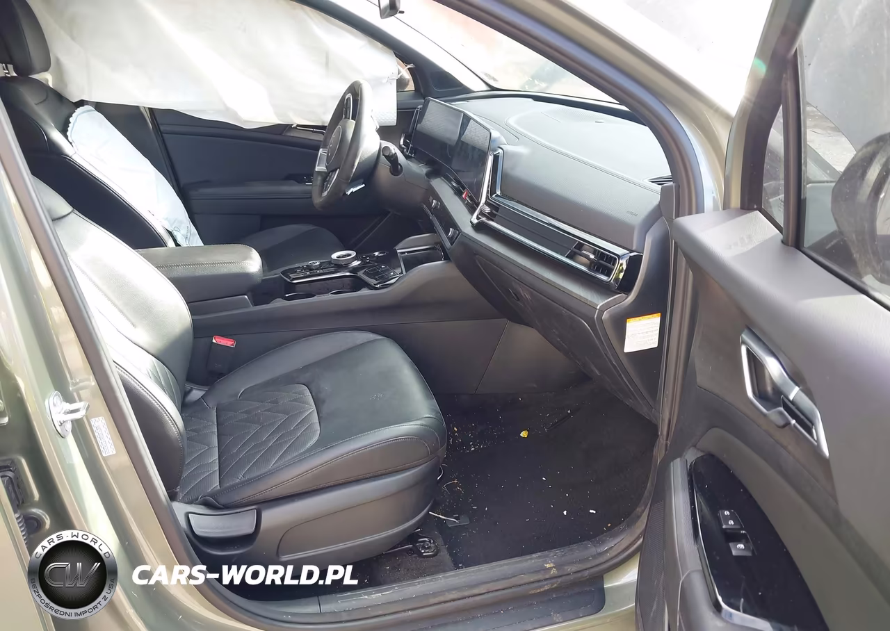 2025 Kia Sportage Plug-In Hybrid X-Line VIN:KNDPYDDH1S7253529 - 5