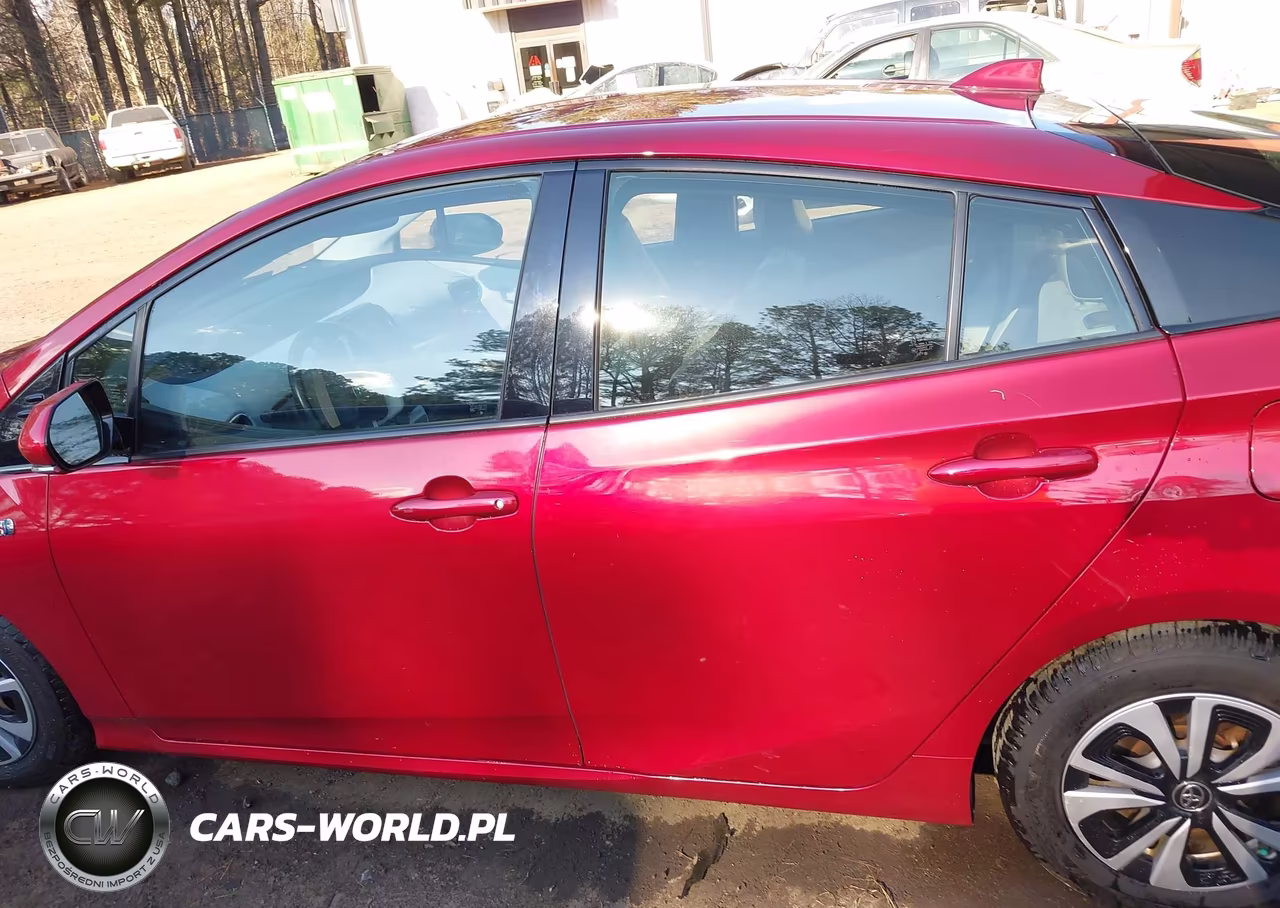 2018 Toyota Prius Prime VIN:JTDKARFP0J3078938 - 14