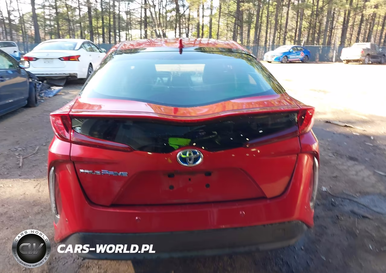 2018 Toyota Prius Prime VIN:JTDKARFP0J3078938 - 16