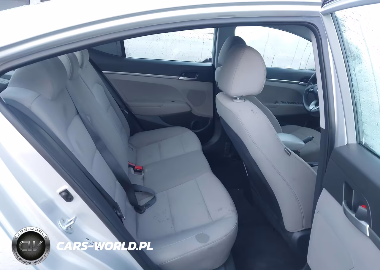 2019 Hyundai Elantra Se VIN:5NPD74LF0KH496637 - 8