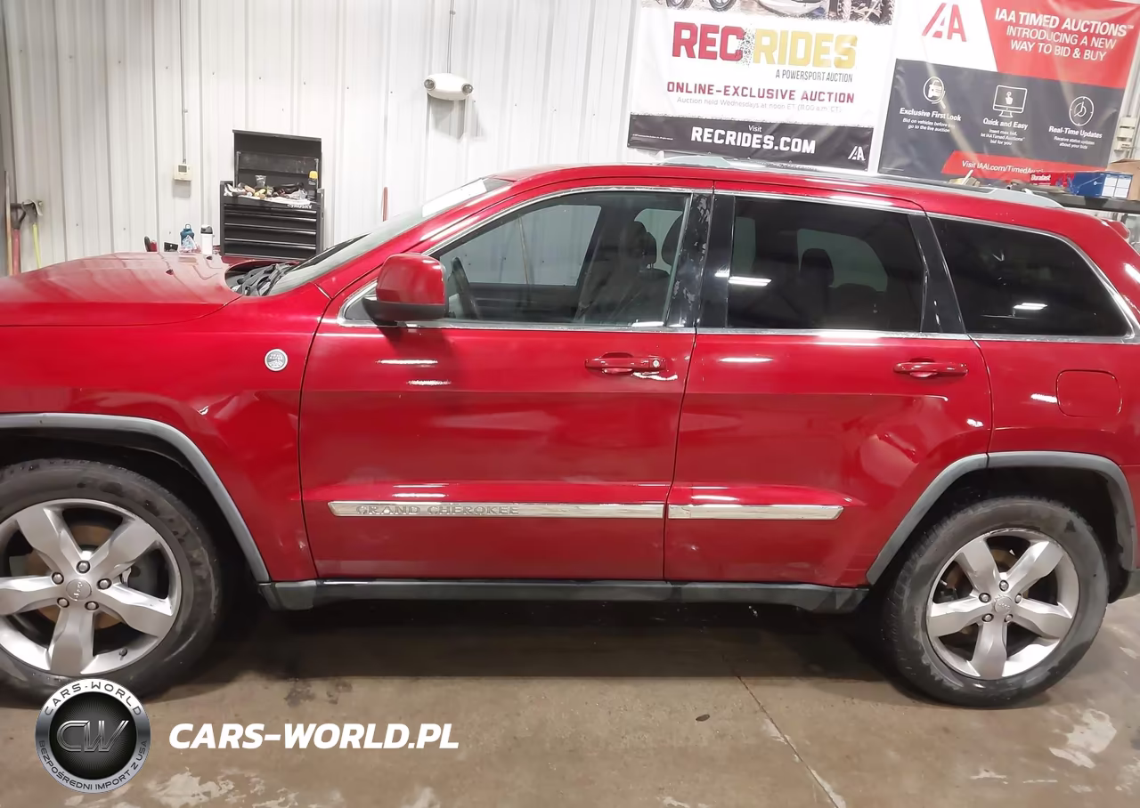 2011 Jeep Grand Cherokee Laredo VIN:1J4RR4GG9BC581498 - 13