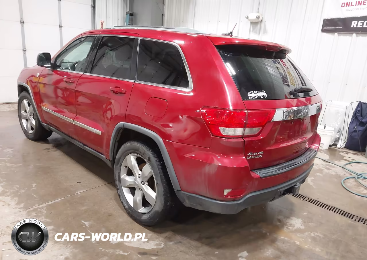 2011 Jeep Grand Cherokee Laredo VIN:1J4RR4GG9BC581498 - 3
