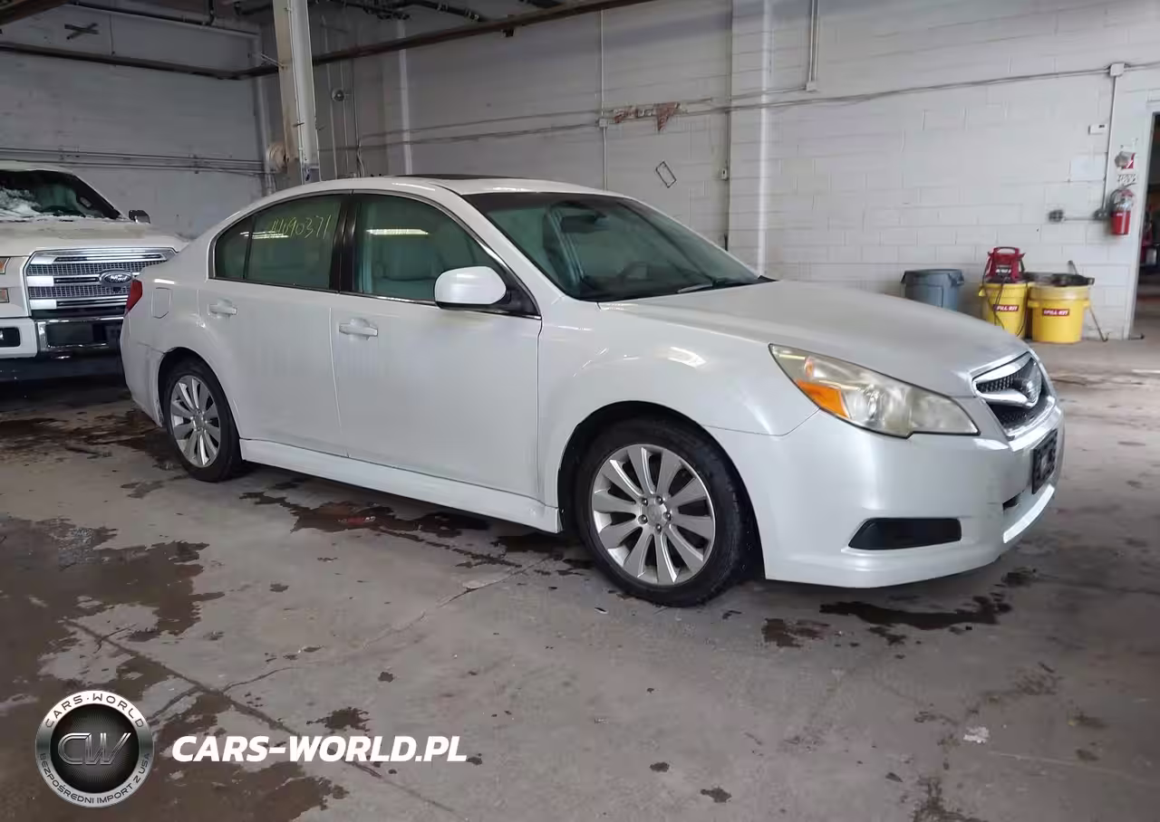 2011 Subaru Legacy 3.6R Limited