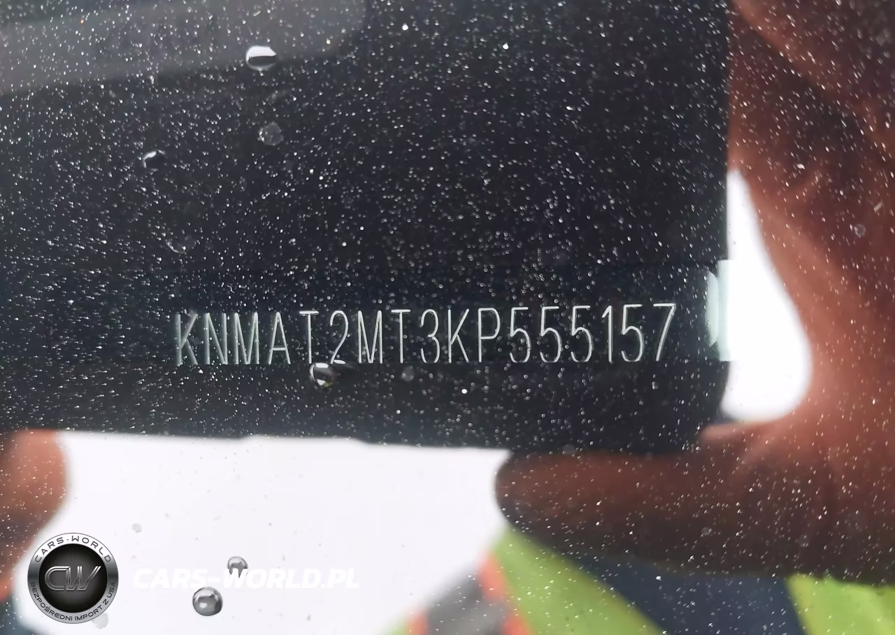 2019 Nissan Rogue Sv VIN:KNMAT2MT3KP555157 - 17