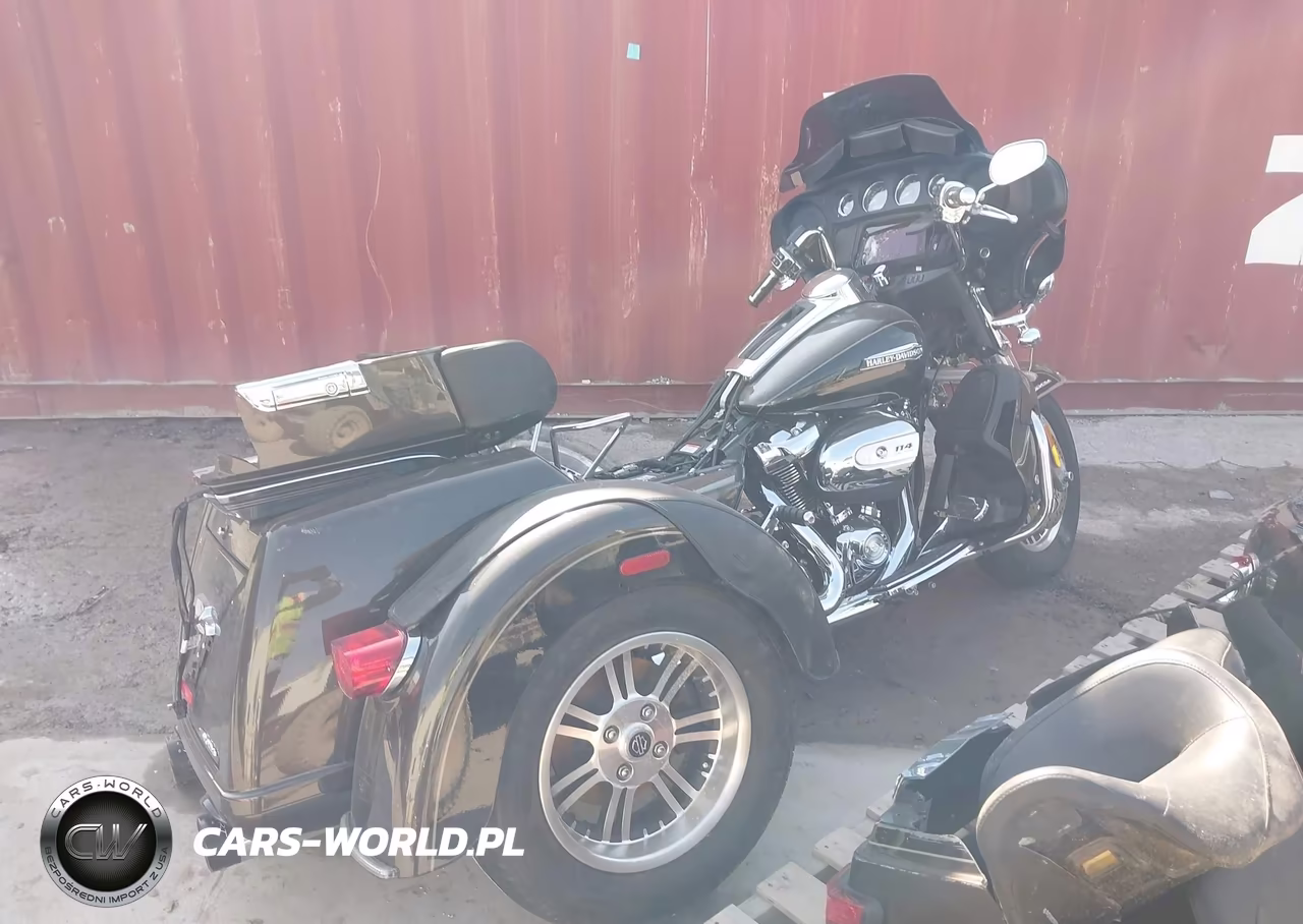 2020 Harley-Davidson Flhtcutg VIN:1HD1MAF17LB853937 - 4