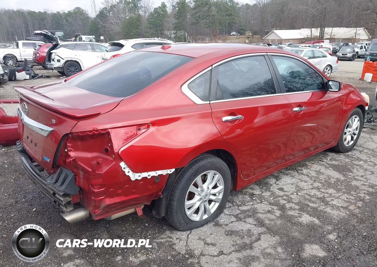 2014 Nissan Altima 2.5 S VIN:1N4AL3AP3EC403409 - 4