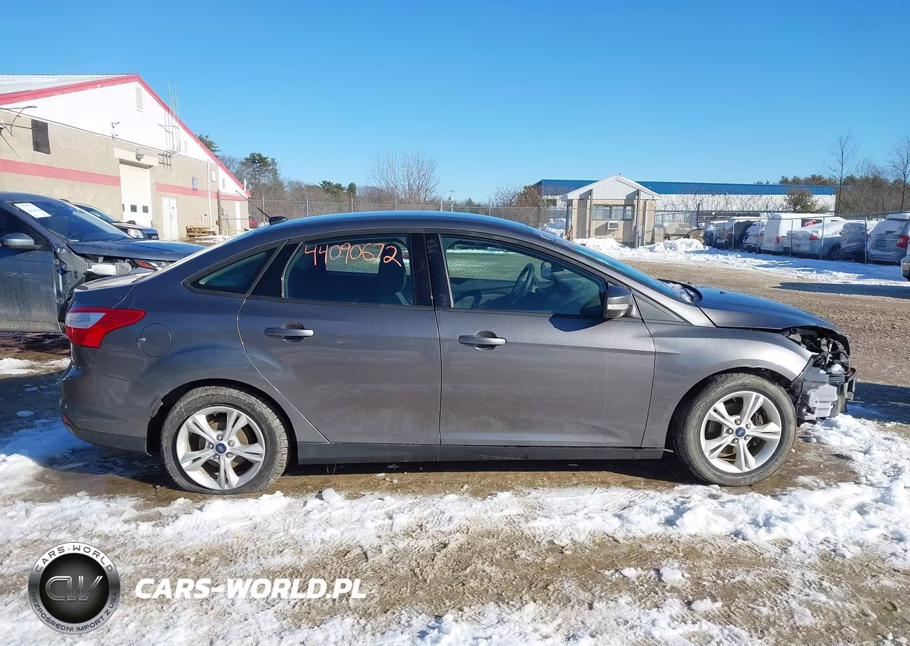 2014 Ford Focus Se VIN:1FADP3F21EL434592 - 14