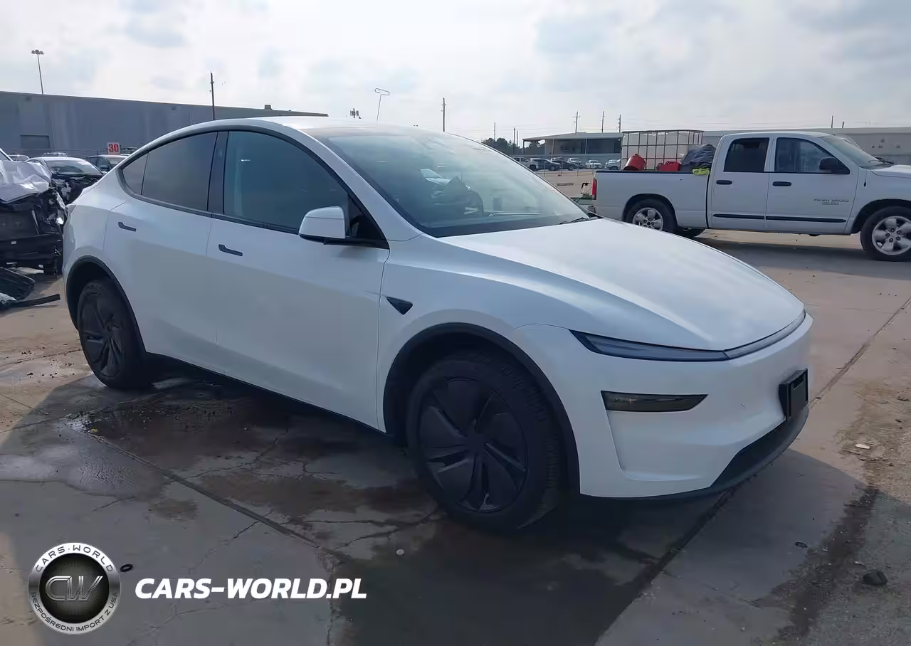 2026 Tesla Model Y Premium Rear-Wheel Drive