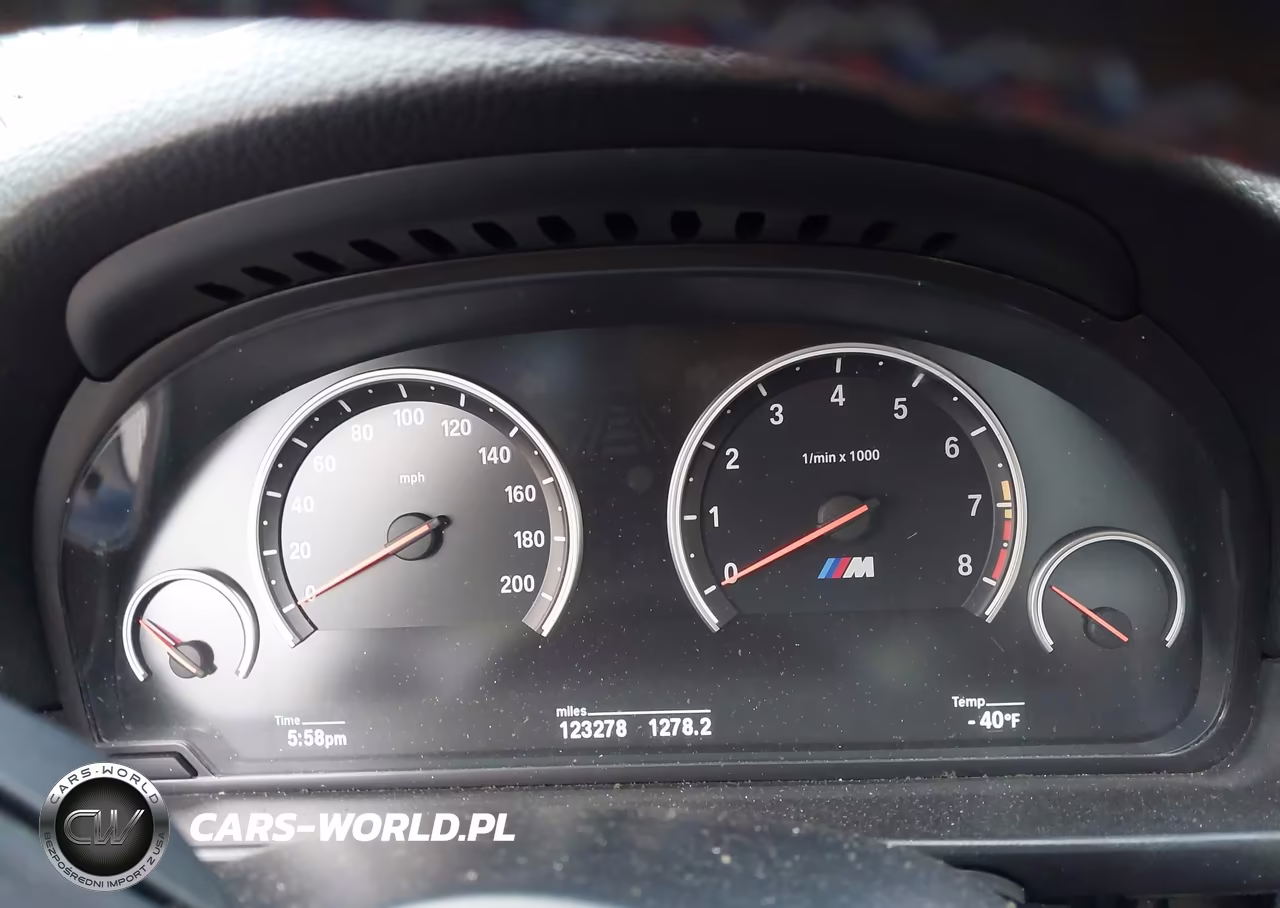 2014 BMW M5 VIN:WBSFV9C54ED593734 - 7