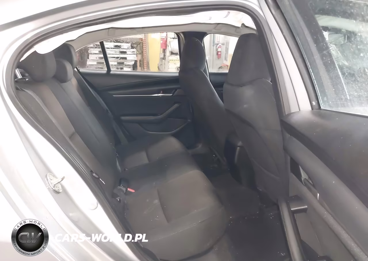 2019 Mazda Mazda3 VIN:3MZBPABL8KM113211 - 8