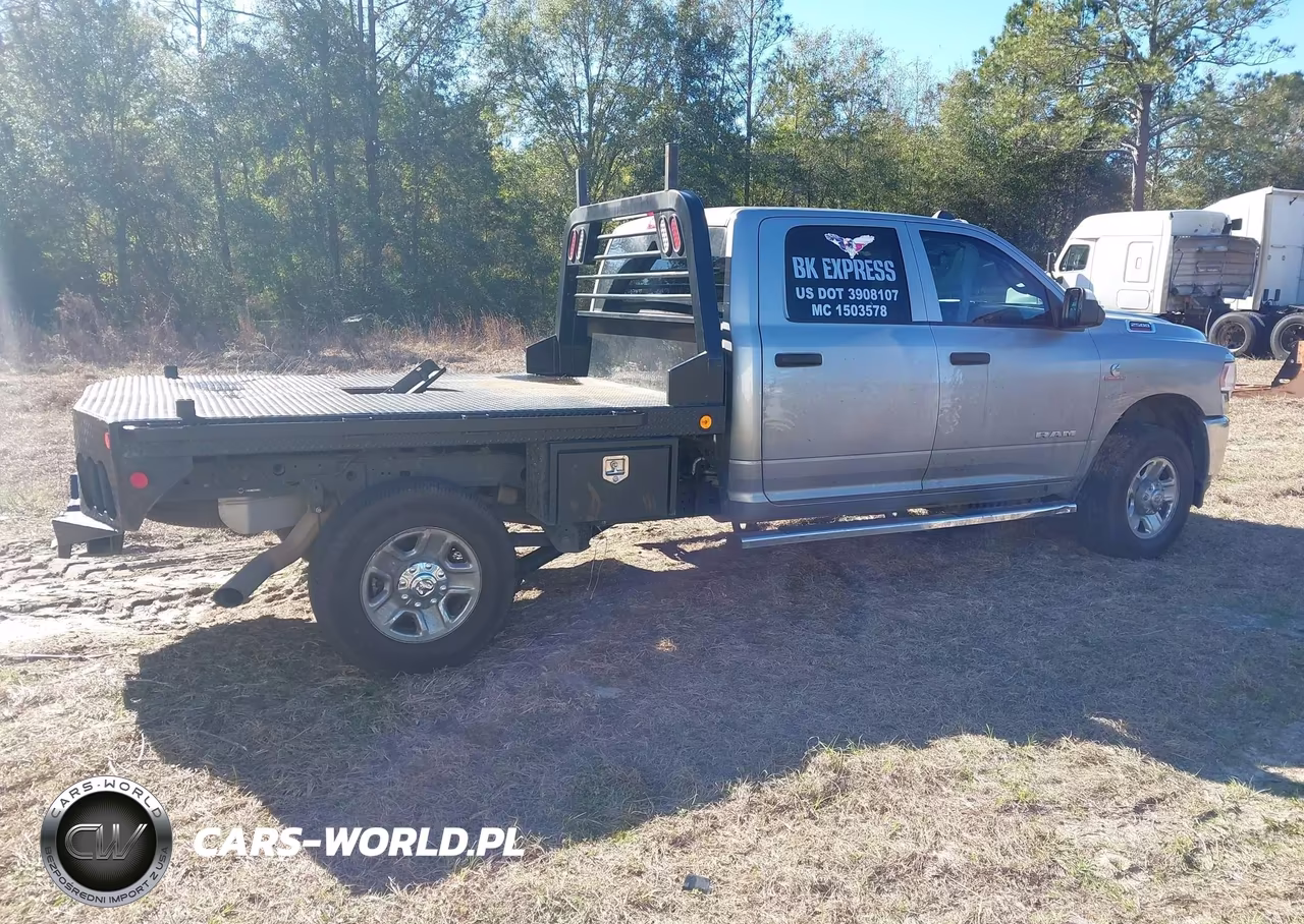 2019 Ram 2500 VIN:3C6UR5HL0KG683276 - 14