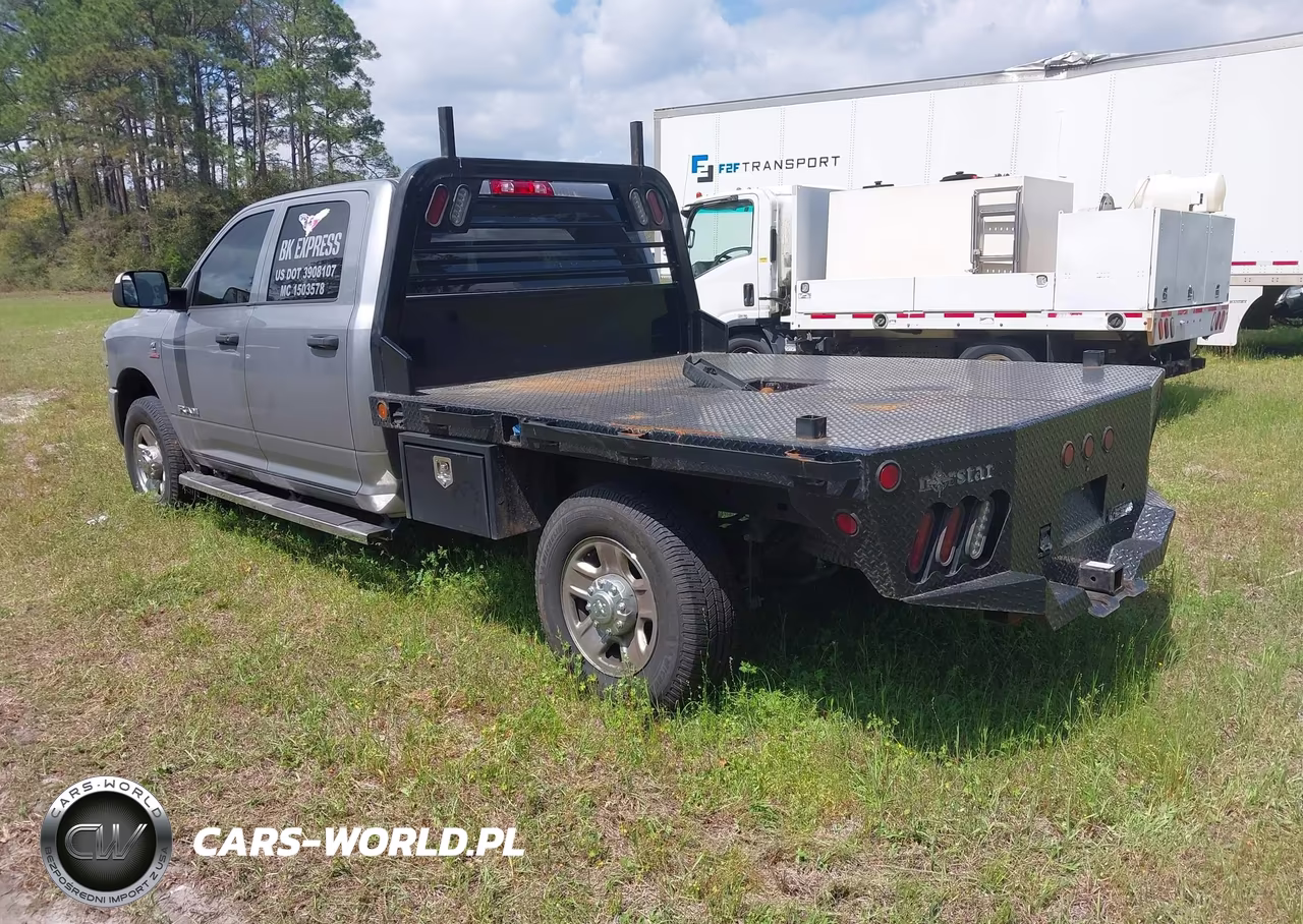 2019 Ram 2500 VIN:3C6UR5HL0KG683276 - 3