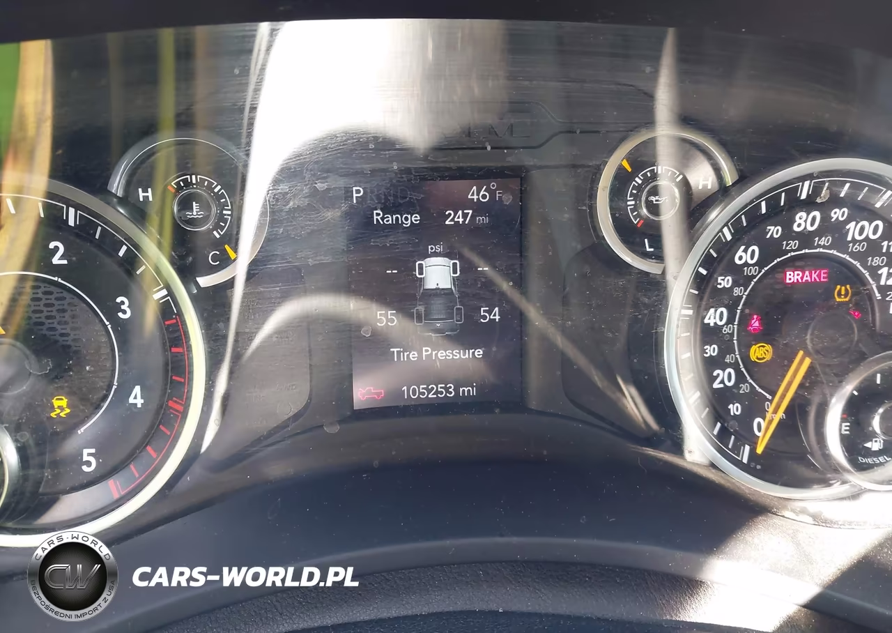 2019 Ram 2500 VIN:3C6UR5HL0KG683276 - 7
