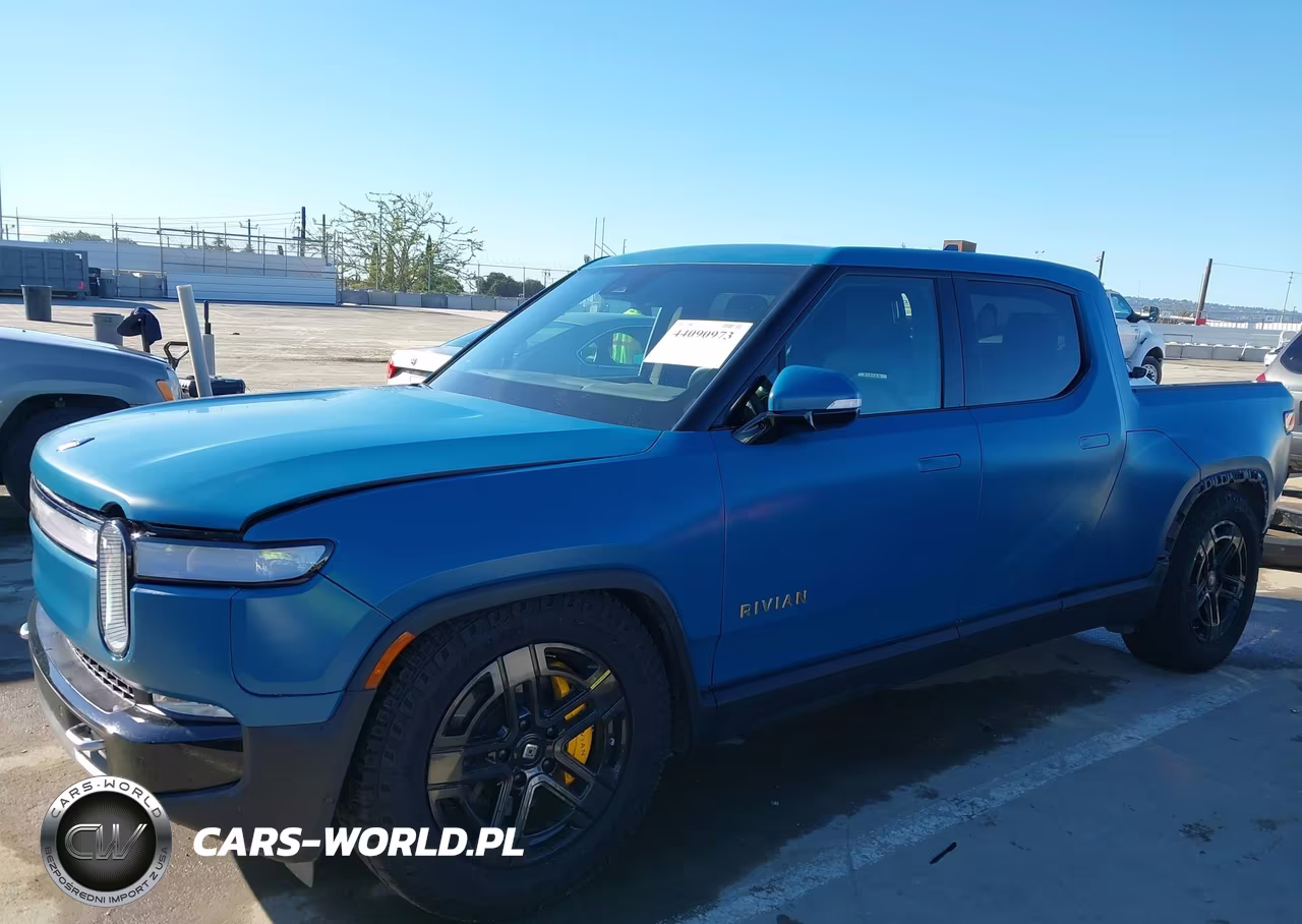 2022 Rivian R1T Adventure VIN:7FCTGAAA4NN010721 - 15