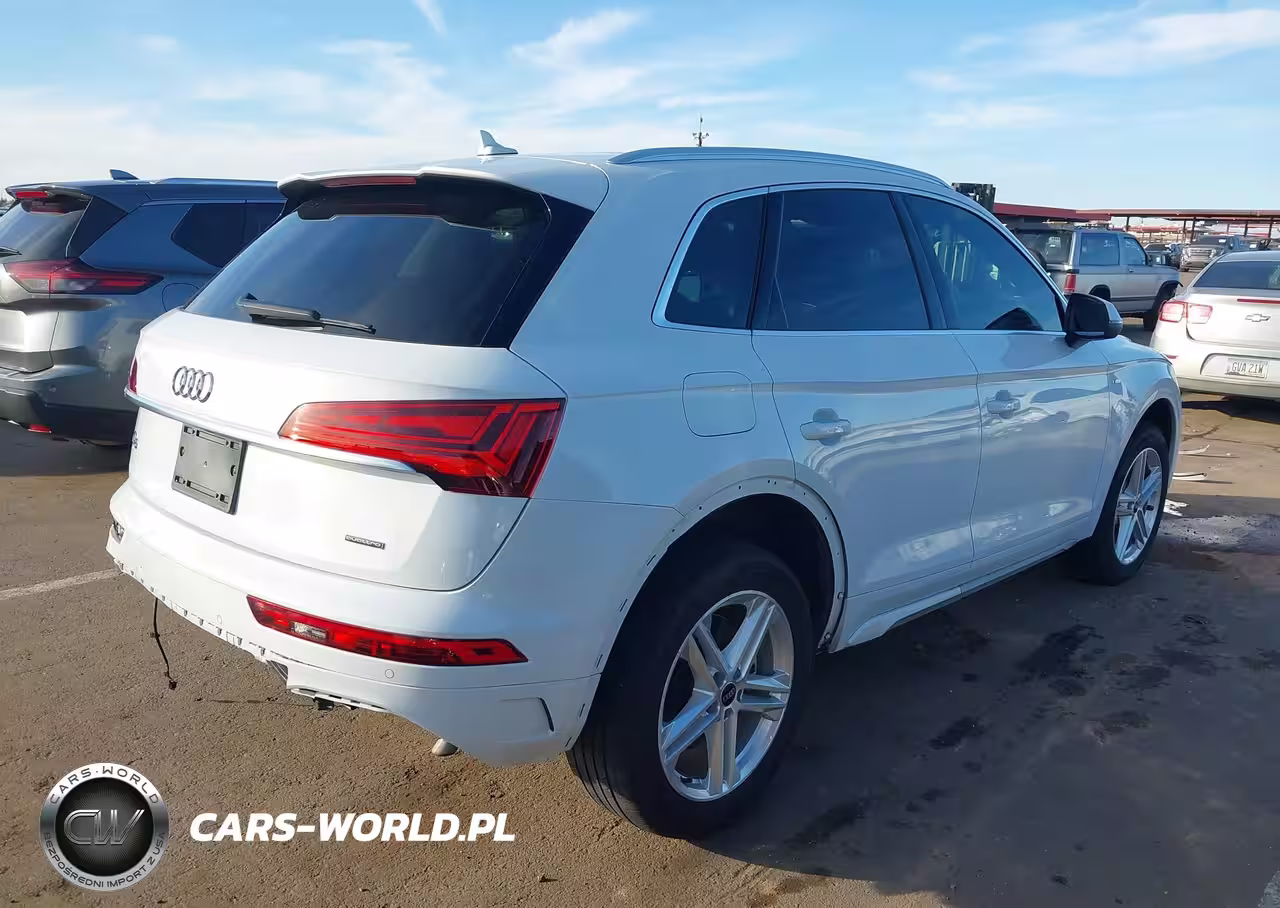 2024 Audi Q5 Premium Plus 55 Tfsi E S Line Quattro S Tronic VIN:WA1E2AFY5R2128717 - 4